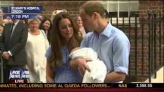 Kate Middleton Royal Baby FIRST APPEARANCE! Prince Williams and Kate Middleton Leave Hospital