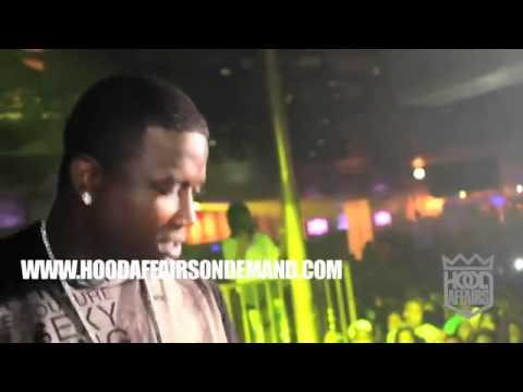 All Good Gucci Mane Hits The Club And Performs First Day Out + Chillin ...