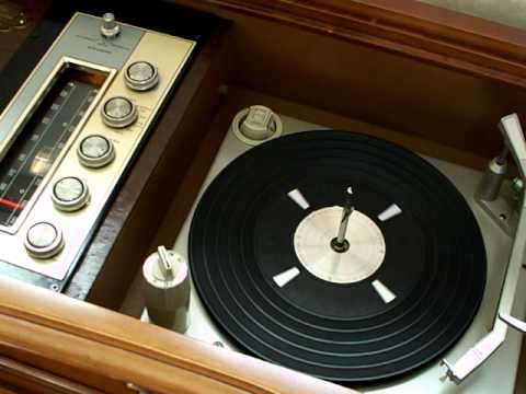 magnavox stereo master console