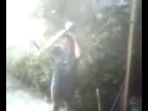Ngintip orang mandi. - YouTube