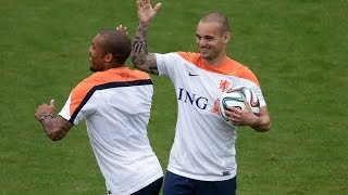 Vrije trappen-show bij Oranje-training