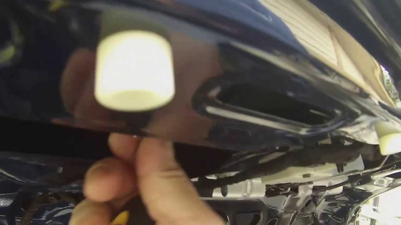 How to repair the trunk lid release on a VW Jetta 2002 ...