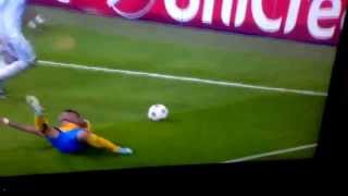 Epic Fail-Arturo Vidal(Juventus x Real Madrid 2013)-Official Video!