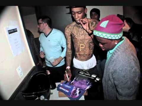 Juicy J feat. Wiz Khalifa - Stoners Night Part 2 - YouTube