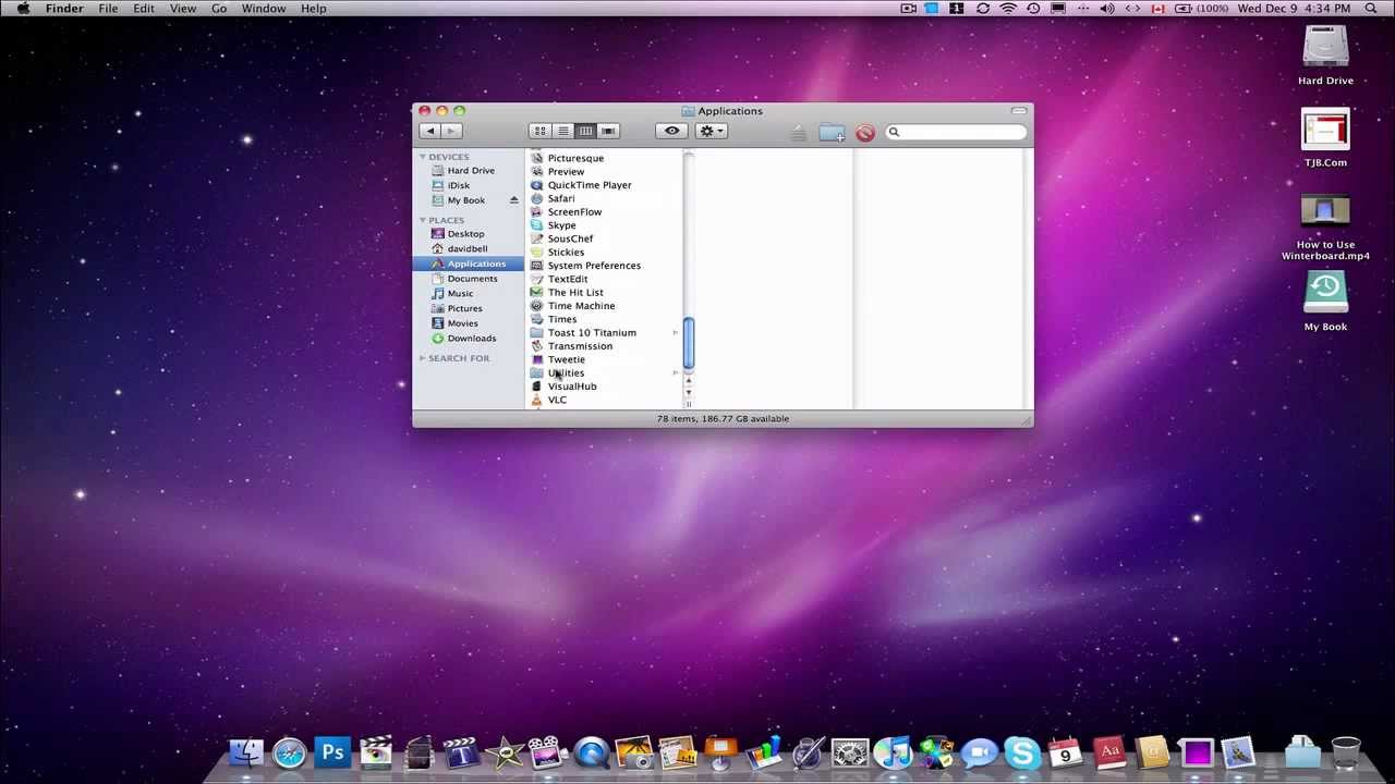 clean mac desktop