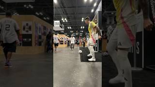 Fake pass prank in NY at Fanatics Fan Fest 😂⚽️?