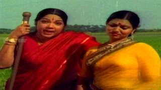 Mangammagari Manavadu  Y Vijaya Hot Scene  Bala Krishna, Suhasini