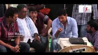 Mahesh, Venkatesh and Prakash Raj in temple scene - Making of SVSC