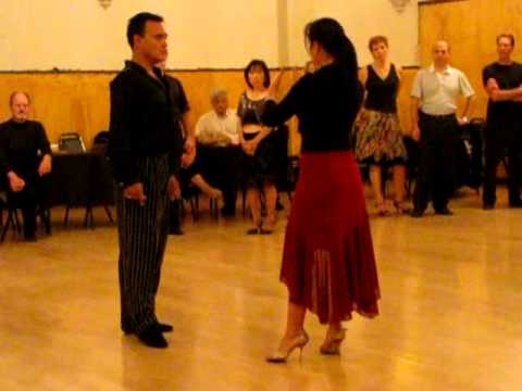 Argentine tango Class Sacada With Change of Direction 1 0 Tango Giros Workshop by Oscar Mandagaran & Georgina Vargas