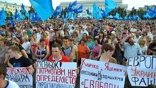 Украина. Масштабные митинги в стране. Новые лозунги -"За народный референдум. Нет узурпации власти"