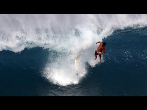 Wipeout Reel: Pounded at Pipeline
