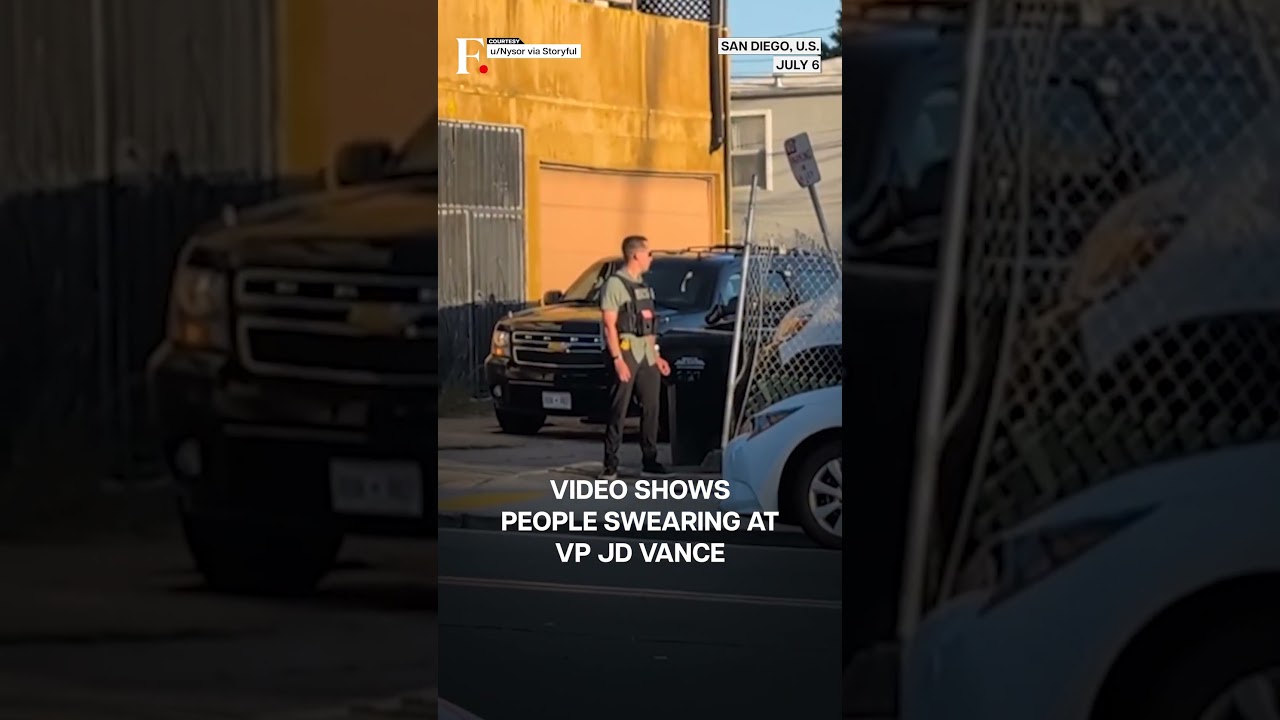 Protesters Hurl Abuses at Vance Outside San Diego Restaurant | Subscribe to Firstpost | N18G