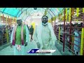 Medaram Jatara 2024 | Public Fires On Ex Minister Errabelli Dayakar Rao | V6 News  - 03:19 min - News - Video