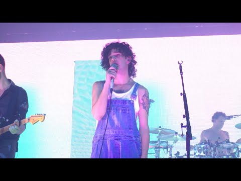 *NEW SONG * The 1975 - A Change of Heart LIVE (15/11/15)
