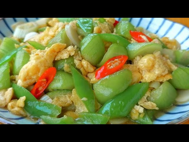 夏天要多吃絲瓜，試試這樣做，口感滑嫩又入味，顏色翠綠不發黃
