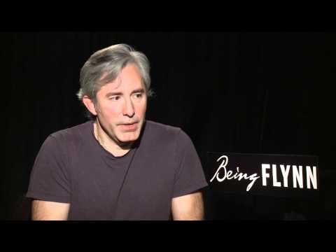 Being Flynn: Official Sit Down Interview Paul Weitz [HD] - YouTube