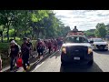 Hundreds in migrant caravan head for the US