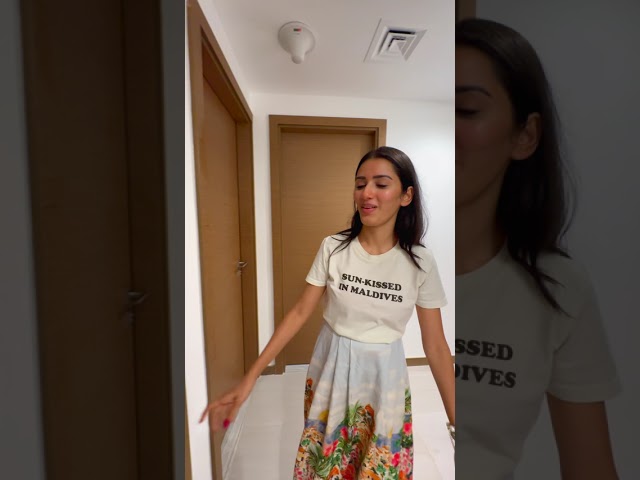 Humara Dubai Ka Ghar 🤩 #neetubisht #funny #lakhneet #comedy #youtubeshorts #trending #shortsviral