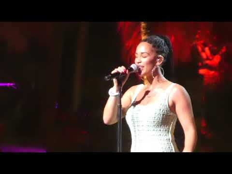 Jorja Smith - February 3rd (Coachella Festival, Indio CA 4/21/18)