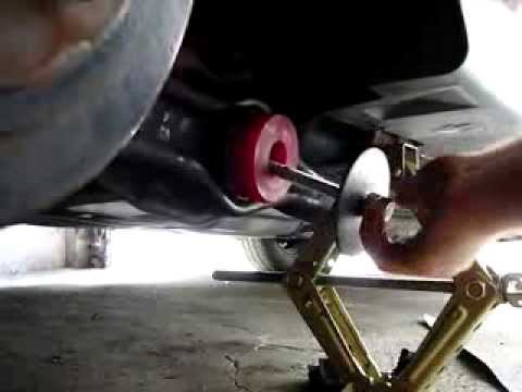 Honda civic energy suspension install #3