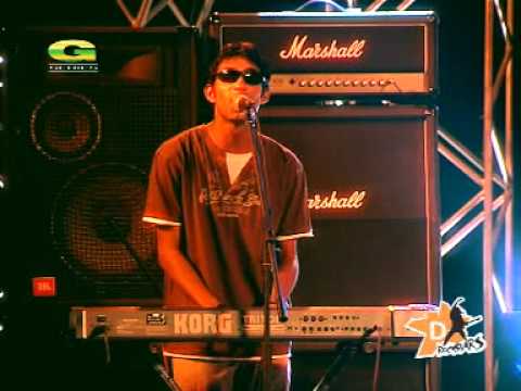 Megher golpo by Bangladeshi Band Dour