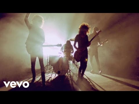 Wolfmother - New Moon Rising - YouTube