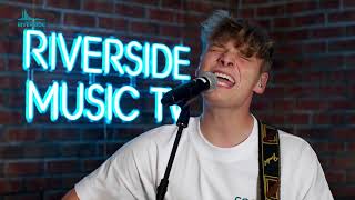 Ben Walker Performing &#39;Forensic Scientist &#39;Exclusive for RMTV