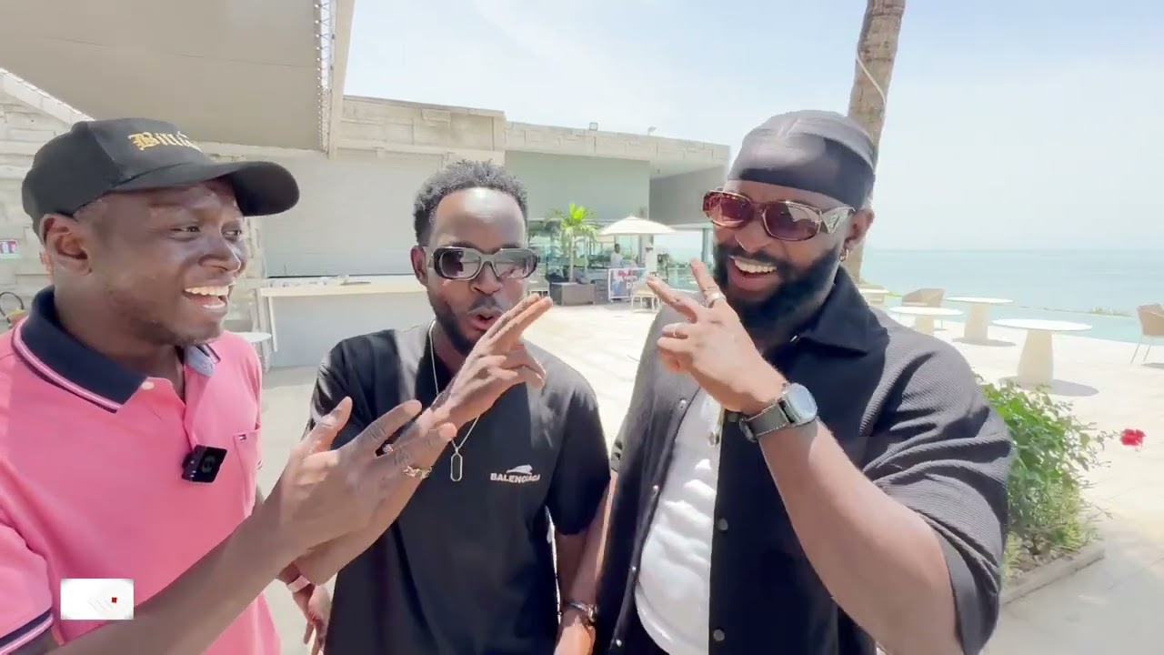 Conakry Nouvelles AVEC LES SOSIES DE TAYC ET DADJU