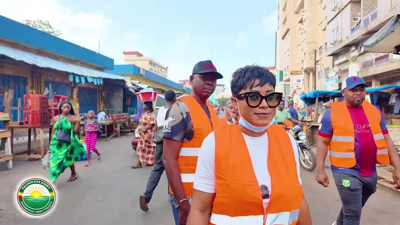Conakry Nouvelles CANDIATE MME MAKHISSA CAMARA AU MARCHE NIGER