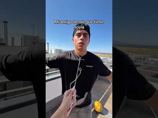 Mi amigo desde que tiene novia🐶 #shortsviral #humor #funil #viralvideo #comedia