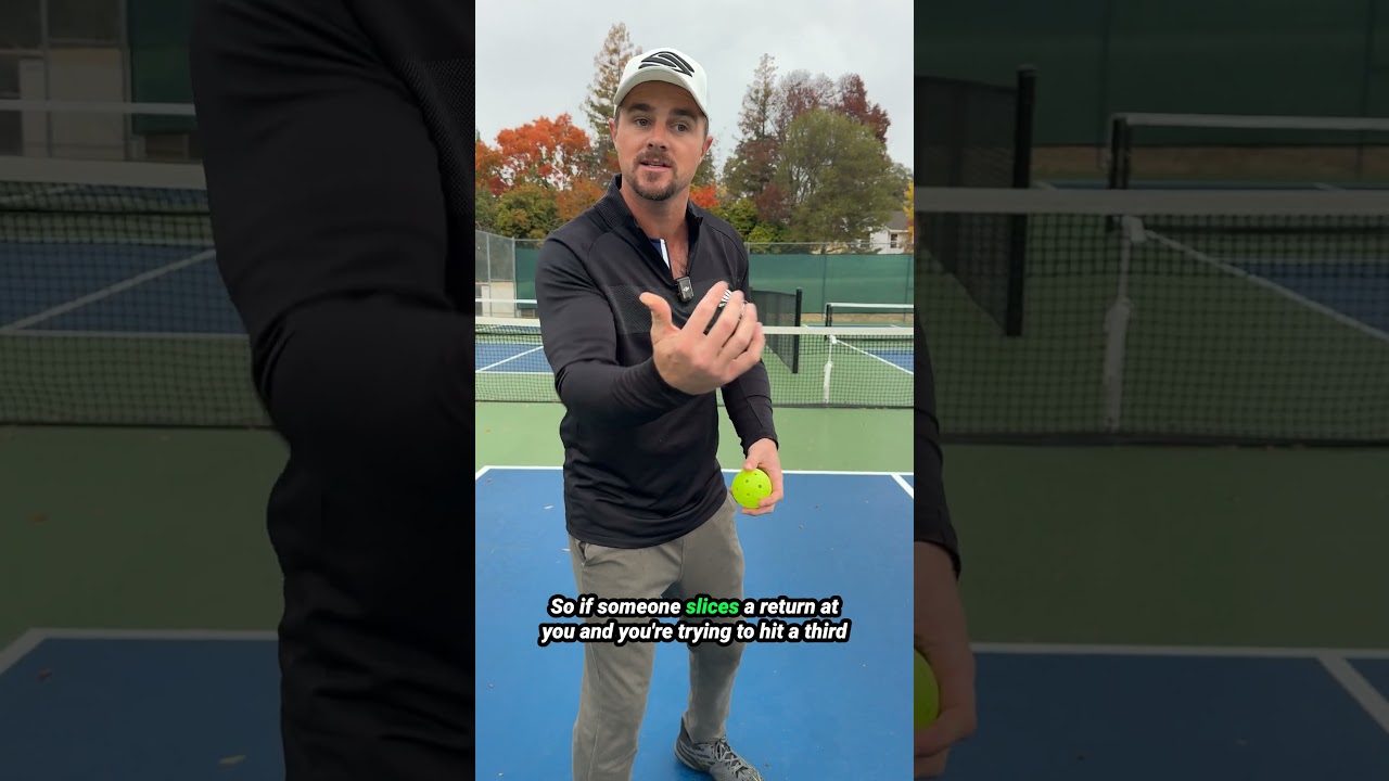 “Struggling to handle slice spin on the pickleball court?”🏓 Quick Tips to maintain control! 🤘