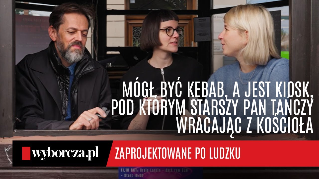 Mógł być kebab, a jest kiosk, pod którym starszy pan tańczy wracając z kościoła
