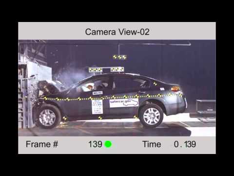 Nissan Altima Crash Video od roku 2007