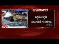 Two killed as car rams into container in Guntur district