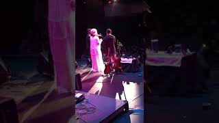 India Arie, Matt Cusson and Javier Colon singing James Taylor&#39;s &quot;Shower the People&quot;