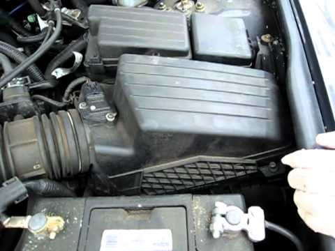 How to change engine air filter honda accord #1