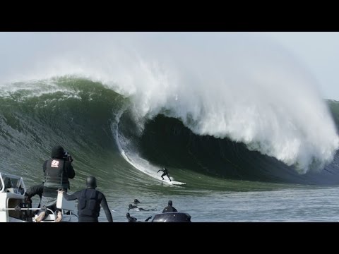 Big, Hollow, Near-Perfect Mavericks from El Niño - Filmers @ Large