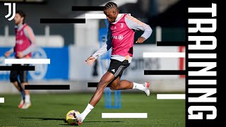 🇨🇭?? Denis Zakaria Joins up with the Squad! | Juventus Training