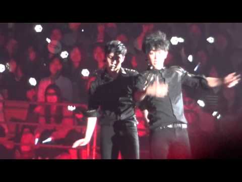 160320 THE EXO ' luxion dot PLAYBOY 张艺兴 LAY