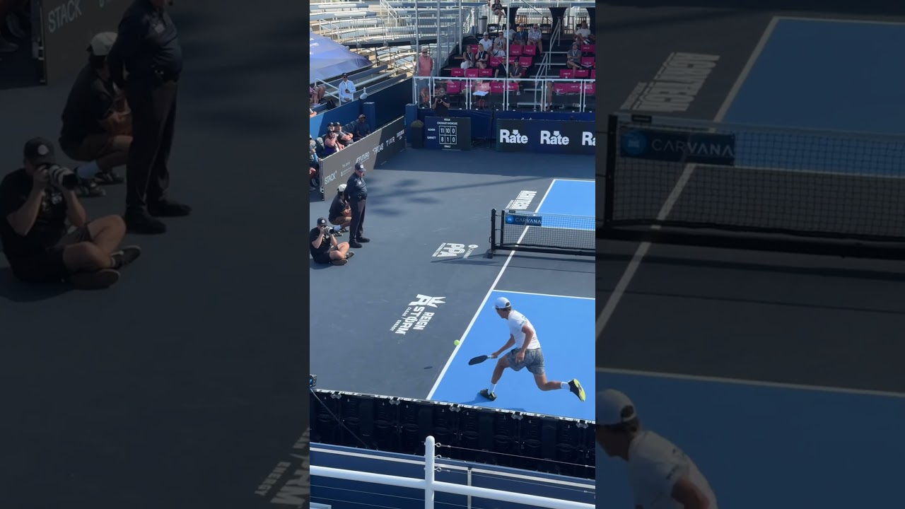 Insane pickleball shotmaking 😮‍💨 Ridiculous ATP defended by Christian Alshon 👏