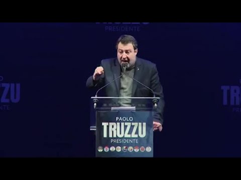 Salvini: "Non ci sono droghe buone, chi vende droga vende morte"