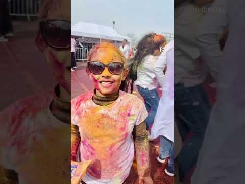Holi-Festival of Colours❤️Embracing all colours of life & even the mess we have with it.Stay Vibrant