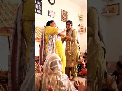 #youtubeshorts #viralshort #trendingshorts #youtube #haryanvibhajan #lokgeet #desigeet #dance #geet