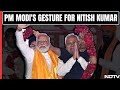 PM Modis Gesture On Stage Brought Smile To Nitish Kumars Face
