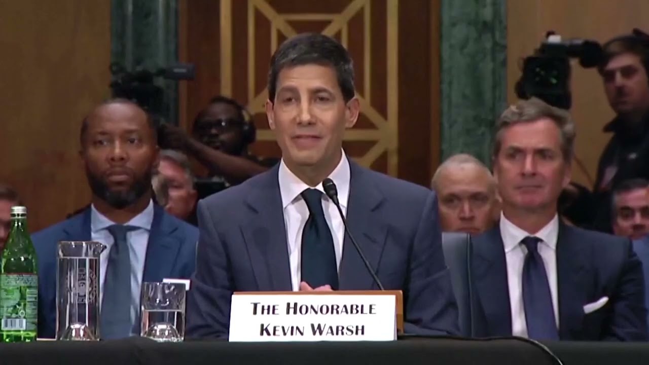 Fed holds rates steady, Powell to remain on board of governors