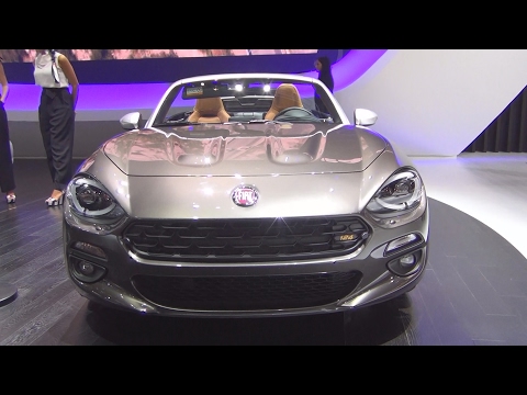 @Fiatontheweb FIAT 124 #Spider America Limited Edition 1.4 Turbo MultiAir 140 hp (2017) Exterior and Interior in 3D