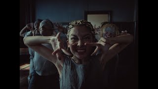 動画サムネイル