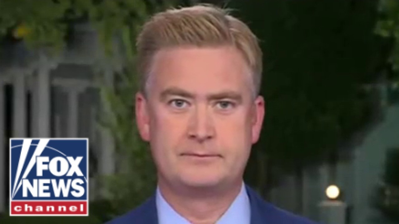 SCOOP: Doocy reveals urgent note Rubio sent Trump during roundtable