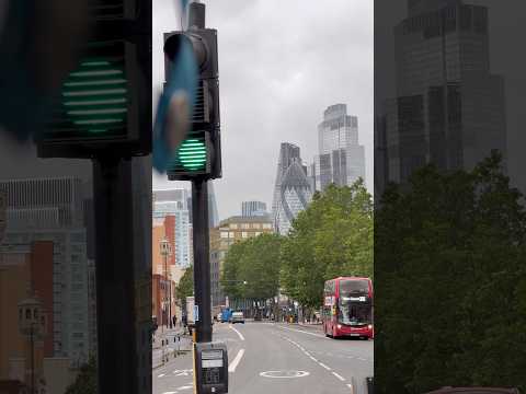 Rainy London 🇬🇧 #shorts #shortvideo