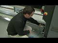 Loading Substrate with the Substrate Saver Tool on the HP Latex 1500 Printer | HP Latex | HP